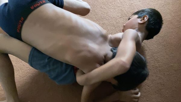 Muna vs Sani 16 minutes Tight Wrestling